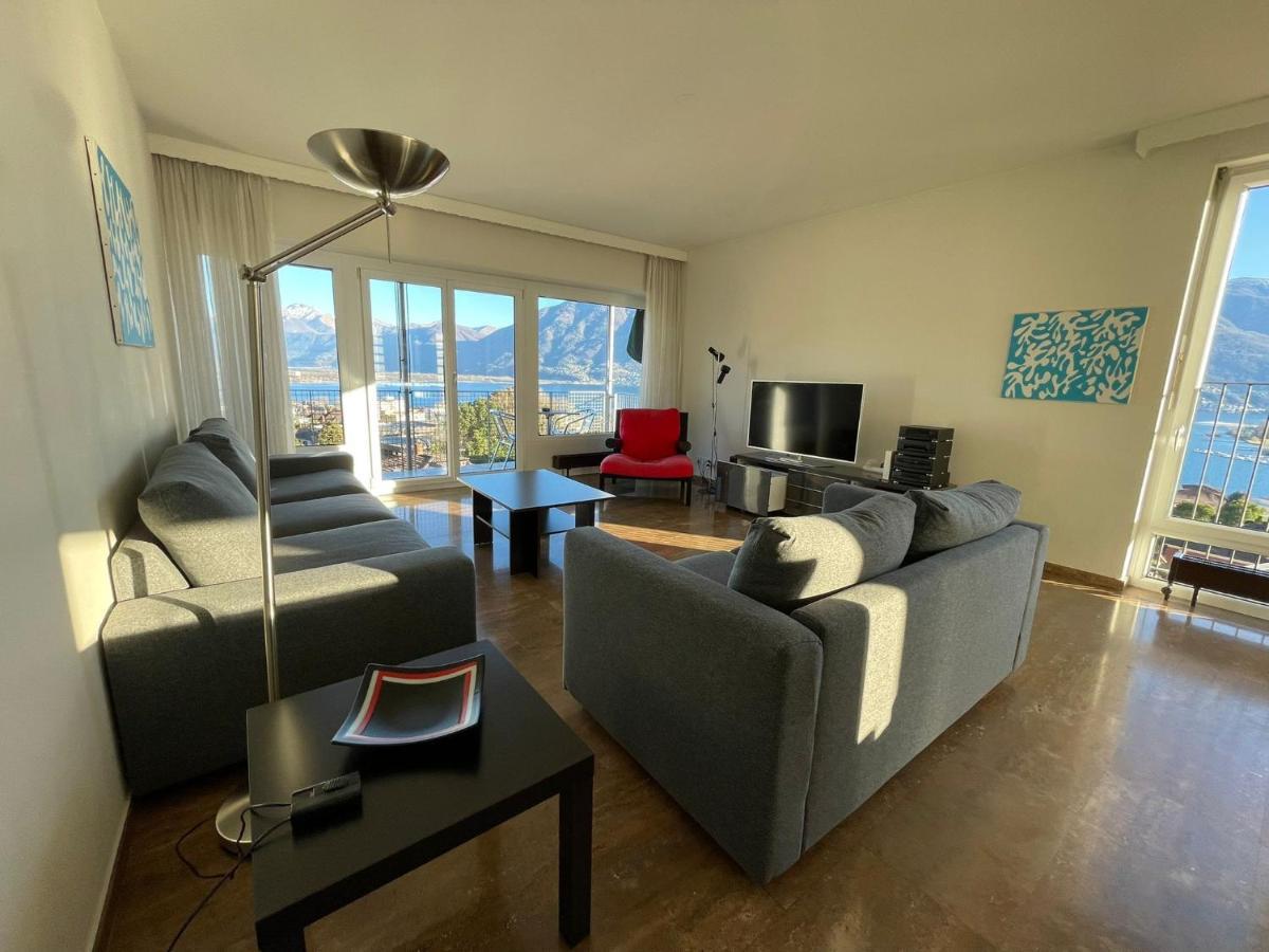 Lichtdurchflutete Ferienwohnung Mit Panorama-Sicht Und Schwimmbad/Sauna Muralto Екстериор снимка