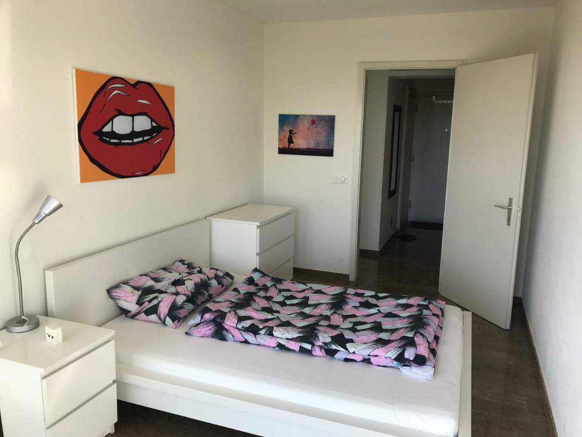 Lichtdurchflutete Ferienwohnung Mit Panorama-Sicht Und Schwimmbad/Sauna Muralto Екстериор снимка